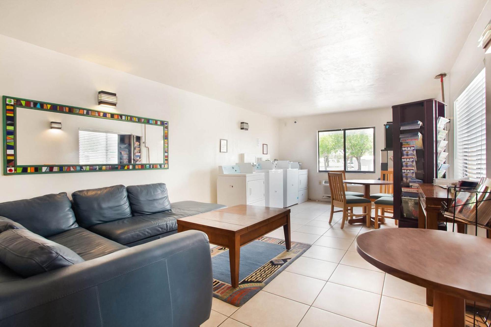 Oyo Waterfront Hotel- Cape Coral Fort Myers, Fl מראה חיצוני תמונה