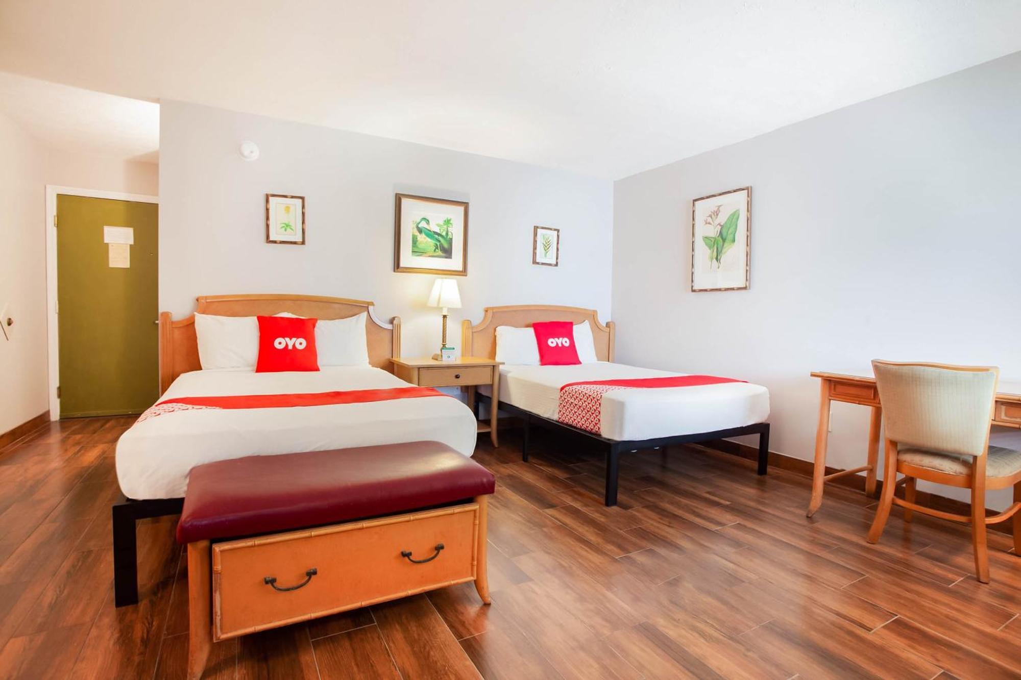 Oyo Waterfront Hotel- Cape Coral Fort Myers, Fl מראה חיצוני תמונה