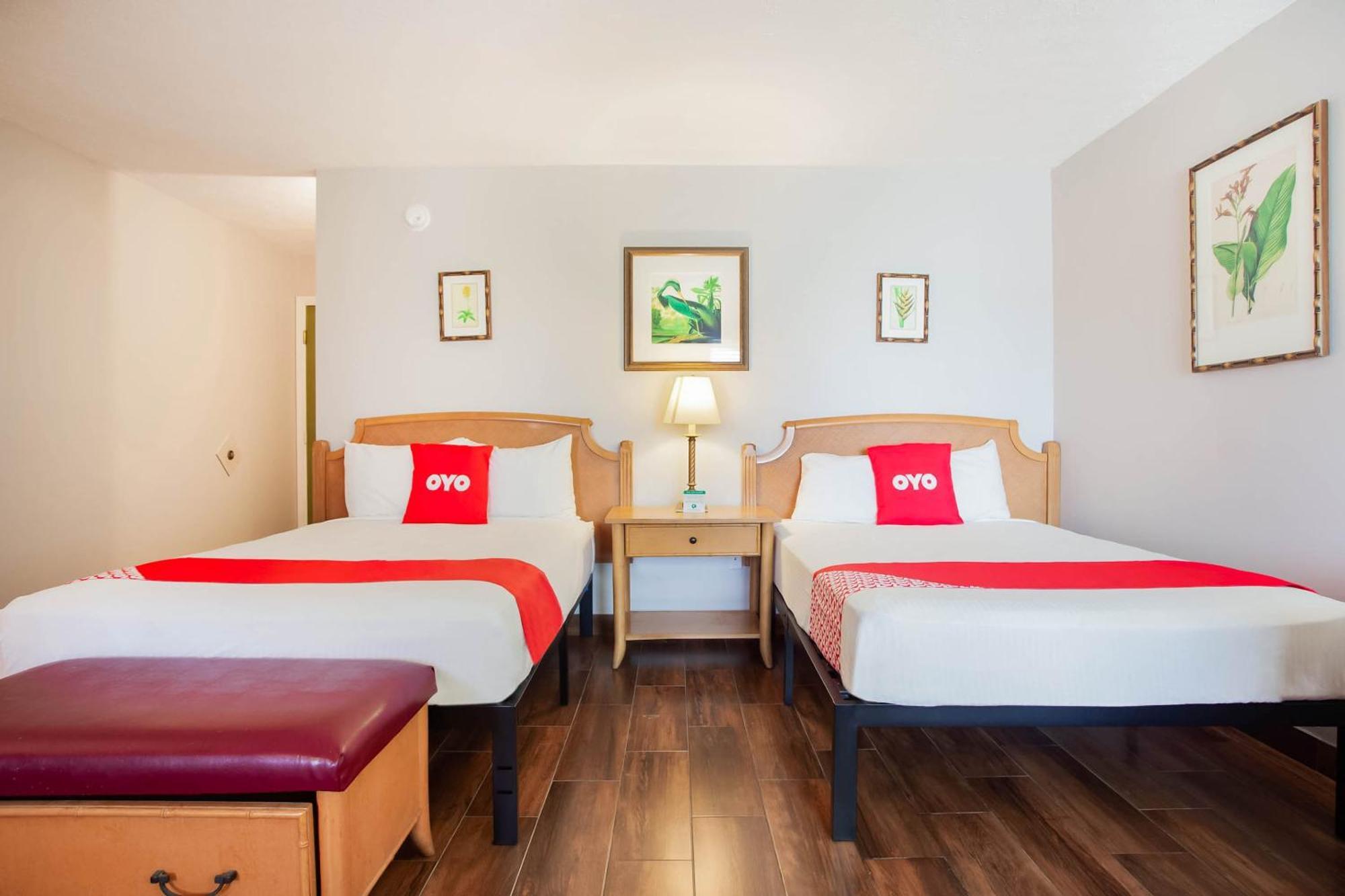 Oyo Waterfront Hotel- Cape Coral Fort Myers, Fl מראה חיצוני תמונה